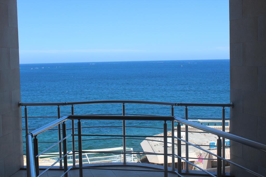 Panorama Mediterranea Сент-Полс-Бей Экстерьер фото